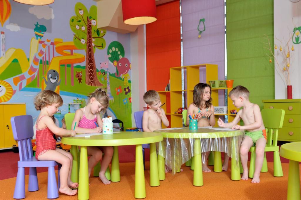 Vitalmed Hotel Sárvár Екстериор снимка