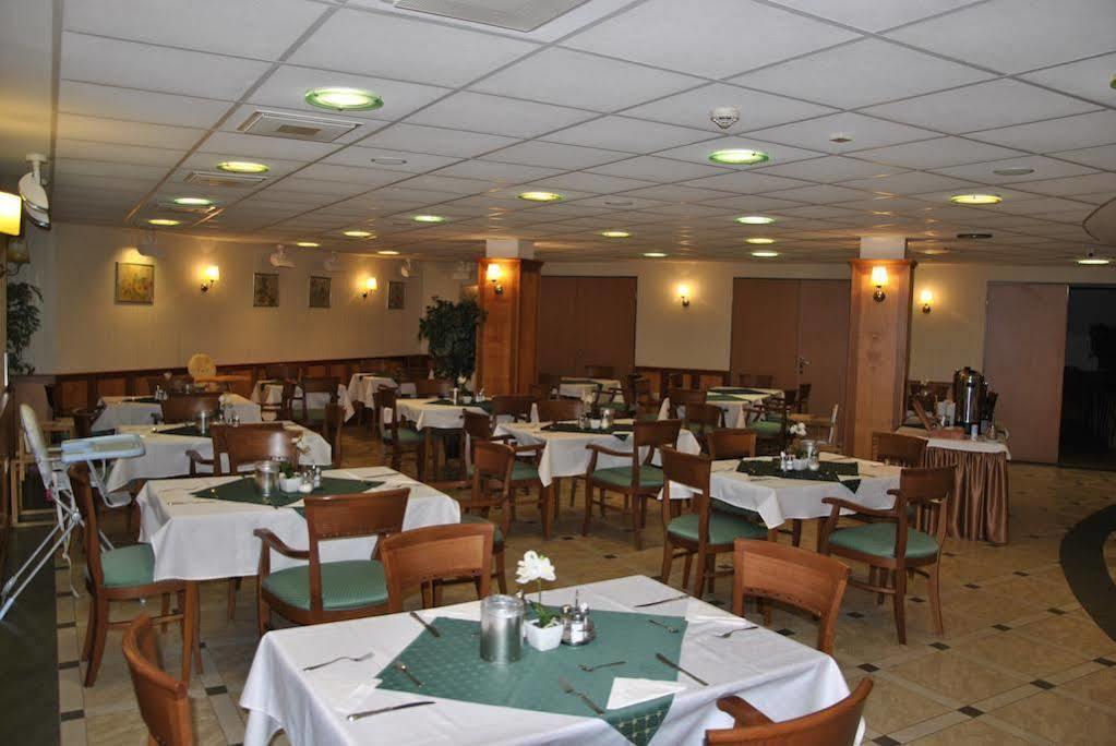 Vitalmed Hotel Sárvár Екстериор снимка